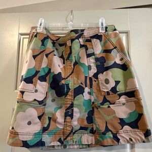 EUC CABI Camo Skirt - Size 14